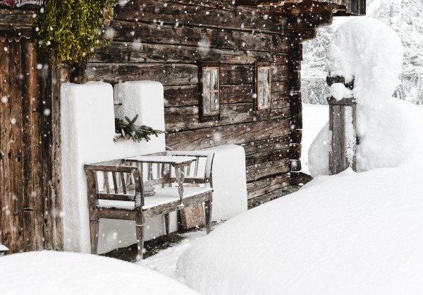 Altenmarkt tief verschneit Eckerts-Guetl © Altenmarkt-Zauchensee Tourismus - Matthias Fritzenwallner